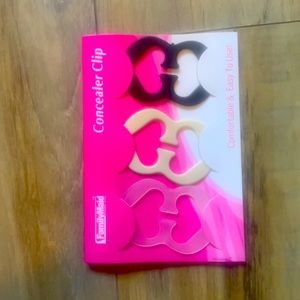 Plastic Bra Strap Concealer Clips